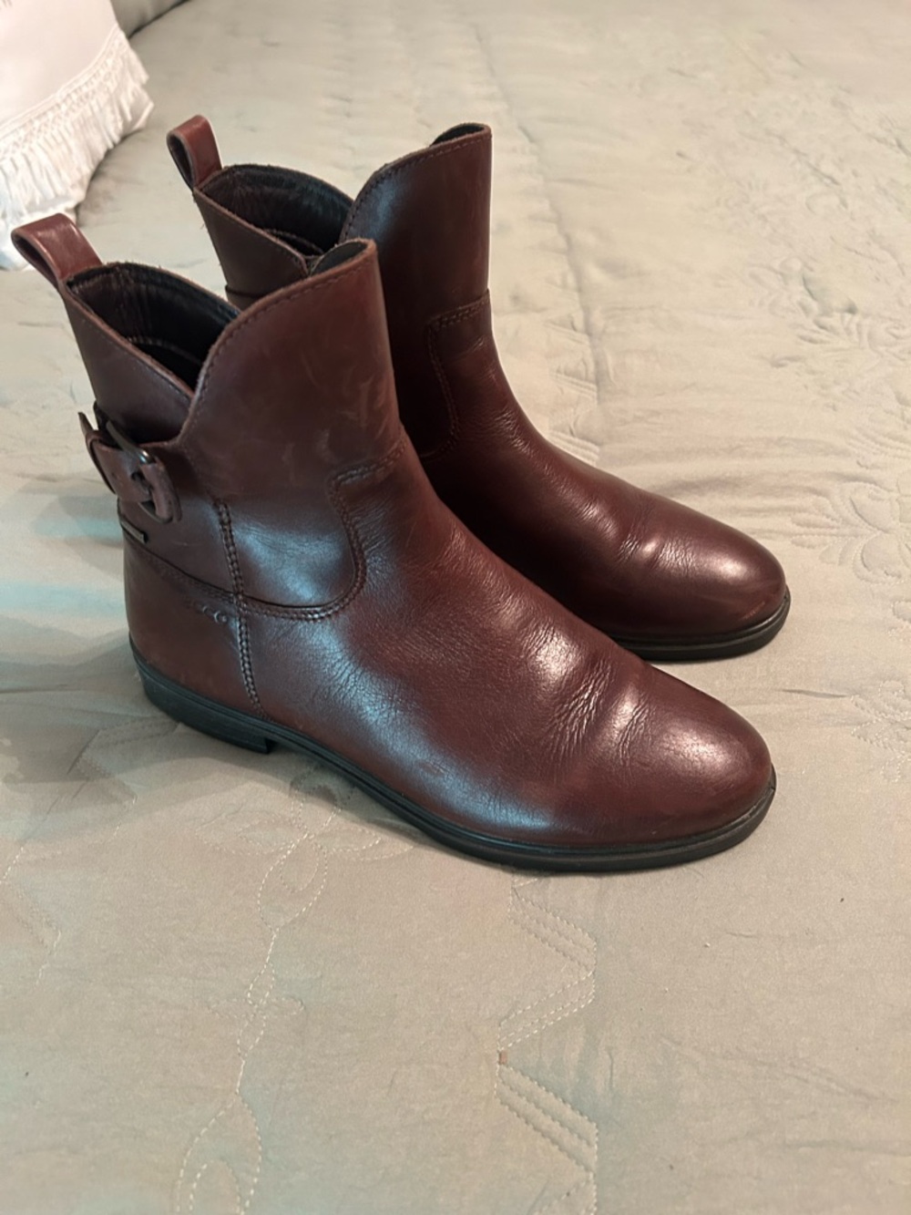 Ecco Women's Burgundy Leather Ankle Booties with Side Buckle